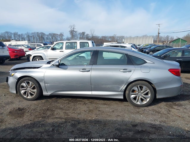 Honda ACCORD LX 2019 1HGCV1F1XKA135909 Image 14