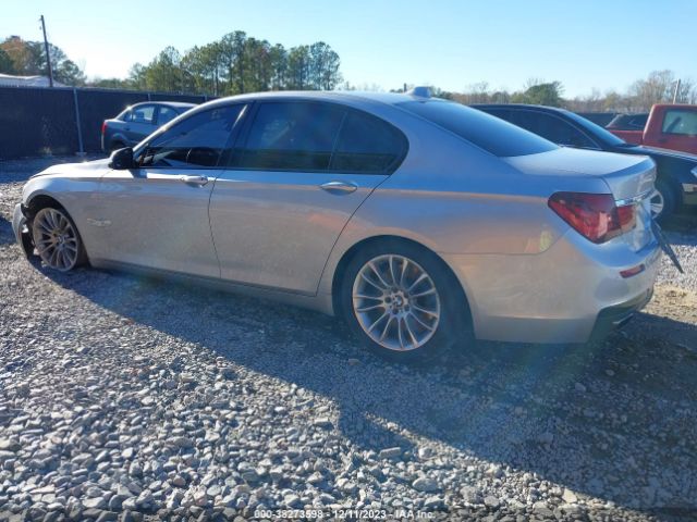 2013 BMW 7 SERIES WBAYA8C55DD227654 Photo 2