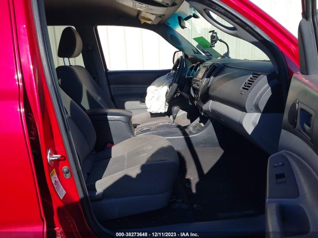 Toyota Tacoma Prerunner 2014 5TFJX4GN4EX035647 Image 5