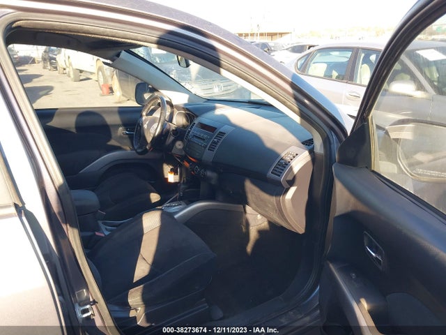 2010 MITSUBISHI OUTLANDER ES VIN: JA4AT2AW4AZ005798
