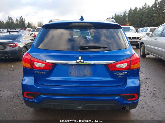 2018 MITSUBISHI OUTLANDER SPORT 2.4 SEL VIN: JA4AP4AWXJU002000