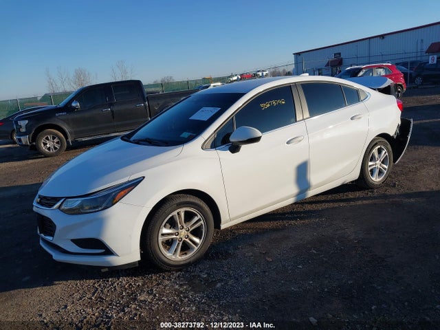 Chevrolet Cruze Lt Auto 2018 1G1BE5SM5J7101639 Image 2