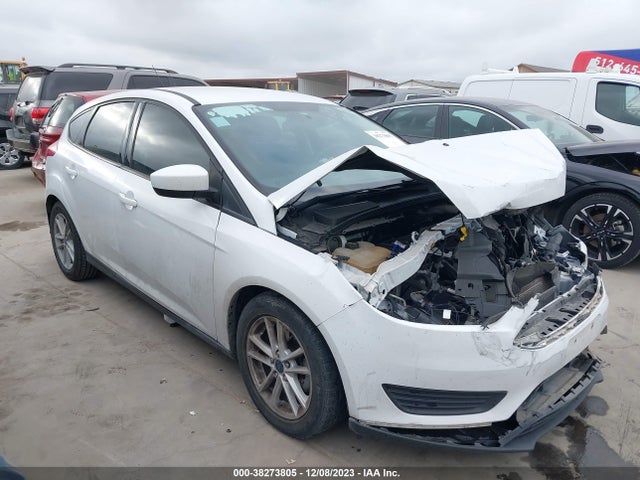 2018 FORD FOCUS SE VIN: 1FADP3K28JL240089