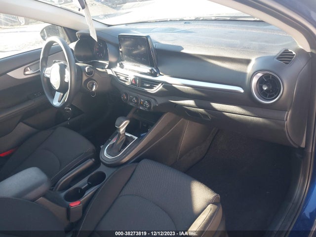 KIA Forte Lxs 2023 3KPF24AD8PE530389 Image 5