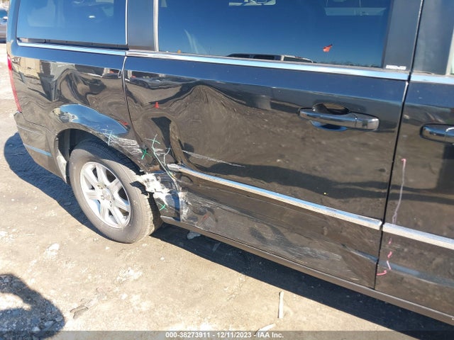2010 CHRYSLER TOWN & COUNTRY TOURING VIN: 2A4RR5D1XAR271419