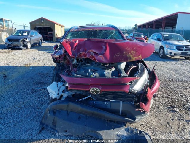 2T3A1RFVXNW312712 Toyota Rav4 Xle Premium
