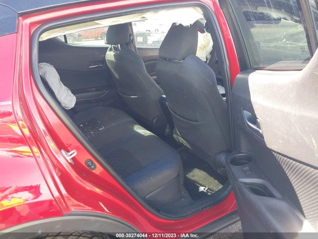 Toyota C-HR XLE 2020 NMTKHMBX1LR107450 Image 8