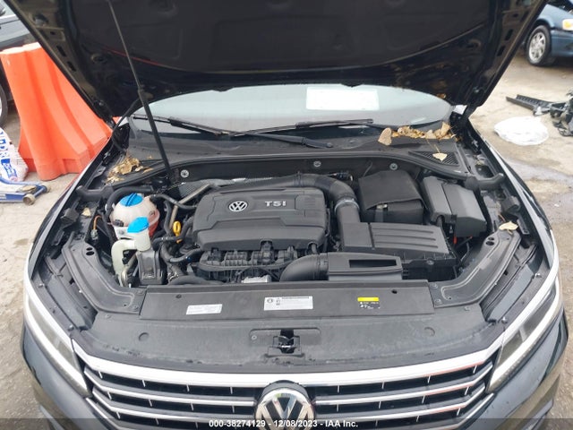 1VWBS7A34GC061118 Volkswagen Passat 1.8t Se