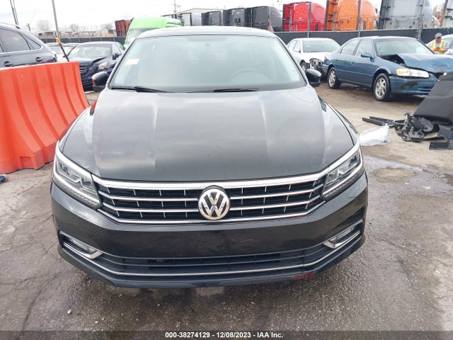 1VWBS7A34GC061118 Volkswagen Passat 1.8t Se