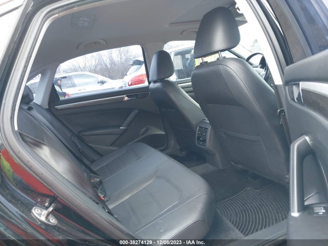 1VWBS7A34GC061118 Volkswagen Passat 1.8t Se