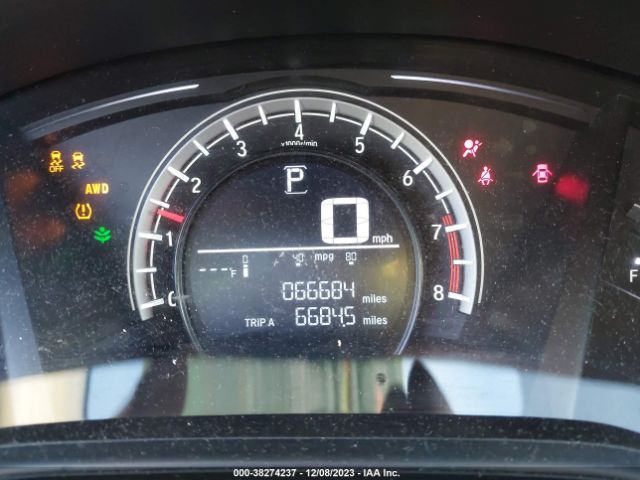 2HKRW6H36JH233635 Honda CR-V LX