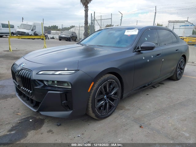 BMW 760i Xdrive 2023 WBA33EJ07PCN58014 Image 2