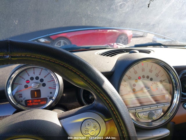 2010 MINI COOPER WMWMF3C57ATU76915 Photo 6