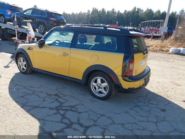 2009 MINI COOPER CLUBMAN WMWML33589TX33536 Photo 2