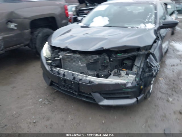 Honda Civic Lx 2018 2HGFC2F55JH592896 Image 12