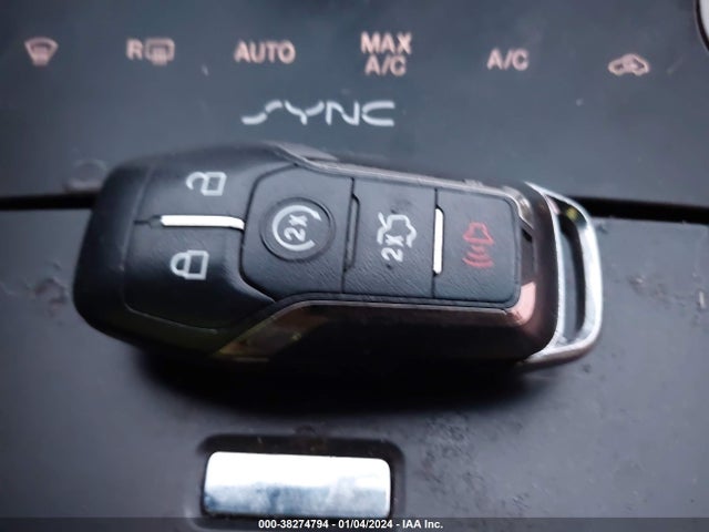 2015 LINCOLN MKZ HYBRID VIN: 3LN6L2LU8FR624967
