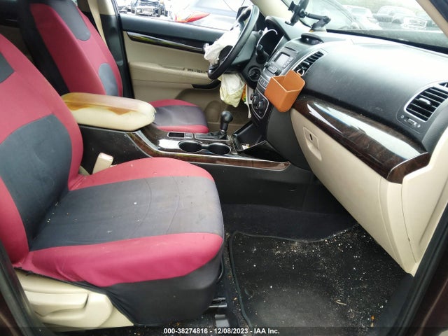 KIA SORENTO LX 2014 5XYKT3A65EG430578 Image 5