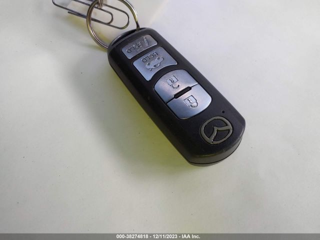 2018 MAZDA MAZDA3 4-DOOR JM1BN1V3XJ1157033 Photo 10