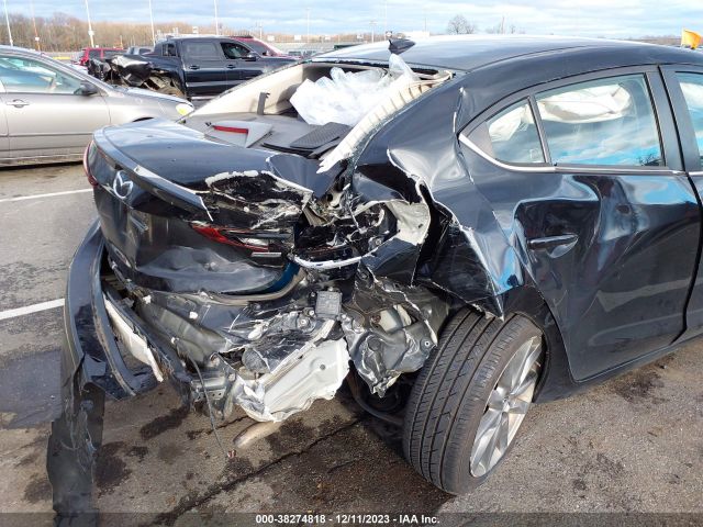 2018 MAZDA MAZDA3 4-DOOR JM1BN1V3XJ1157033 Photo 5