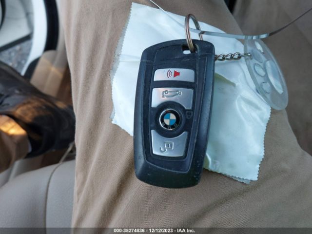 WBA5A7C57FD621382 BMW 528i Xdrive