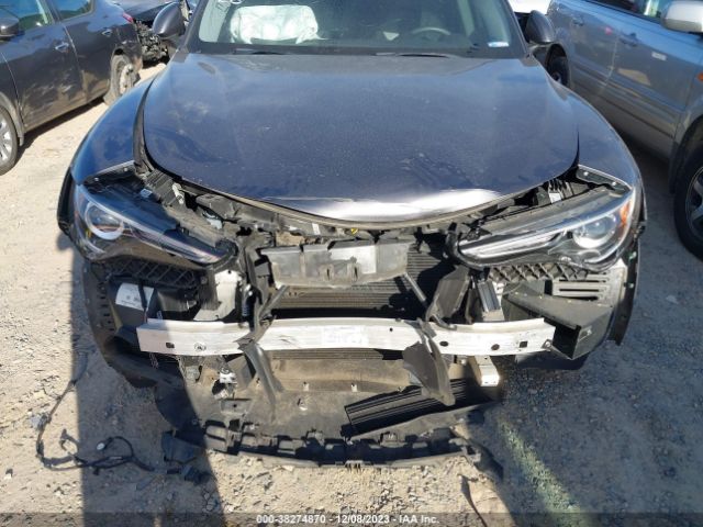 ZASFAKBNXJ7B69180 Alfa Romeo STELVIO TI