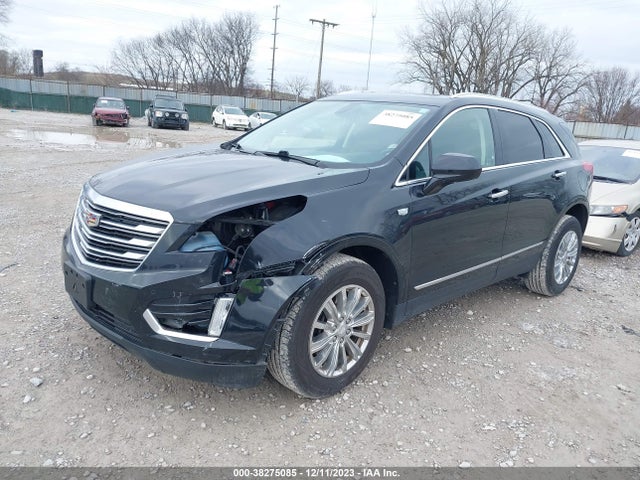 Cadillac XT5 LUXURY 2017 1GYKNBRS5HZ266996 Image 2