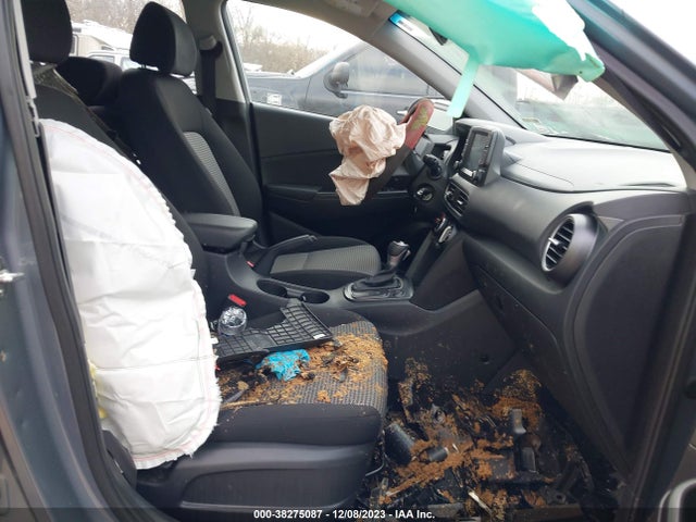 2019 HYUNDAI KONA SE VIN: KM8K1CAA8KU267232