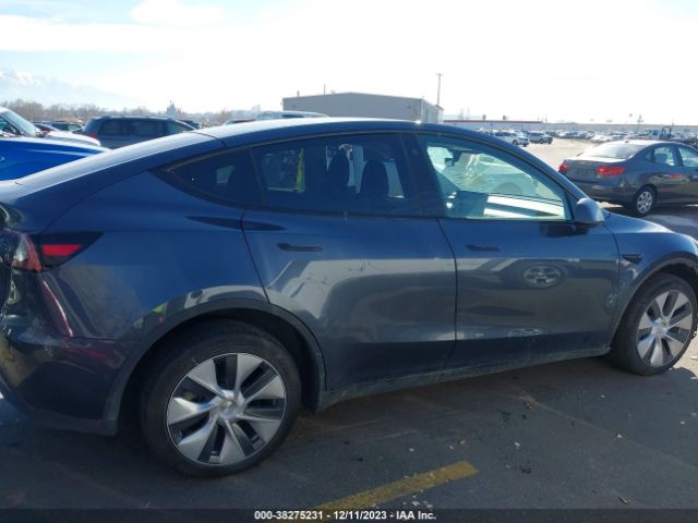 7SAYGDEE5NA022014 Tesla Model Y Long Range