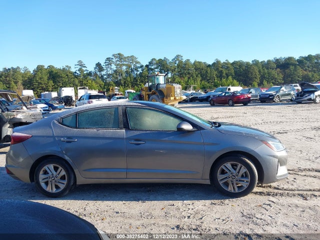 2019 HYUNDAI ELANTRA SEL VIN: 5NPD84LF0KH427900