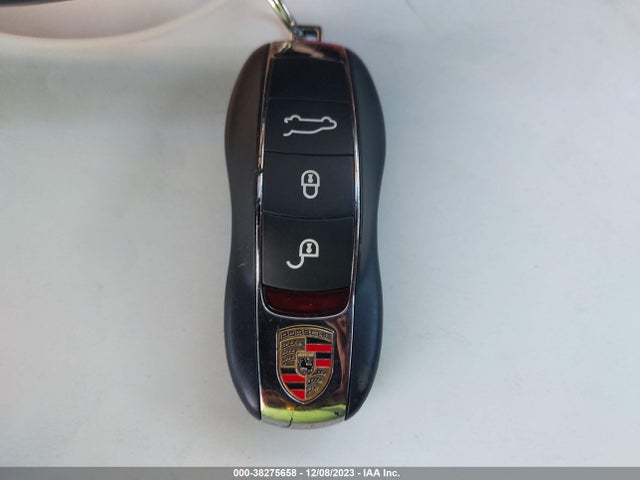 2018 PORSCHE CAYENNE WP1AA2A23JKA01192 Photo 10