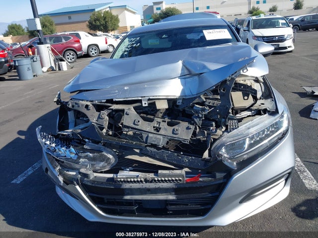 Honda ACCORD LX 2018 1HGCV1F12JA235095 Image 12