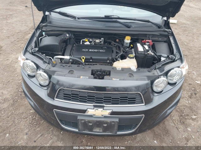Chevrolet SONIC LT 2014 1G1JC5SH7E4179495 Image 10