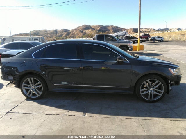 2016 VOLKSWAGEN PASSAT 1.8T R-LINE VIN: 1VWAT7A38GC042466