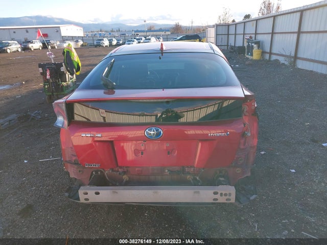 Toyota Prius Four 2017 JTDKARFU3H3529795 Image 16