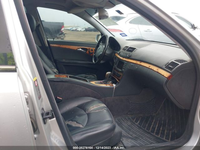 2006 MERCEDES-BENZ E-CLASS WDBUF56J06A787918 Photo 4