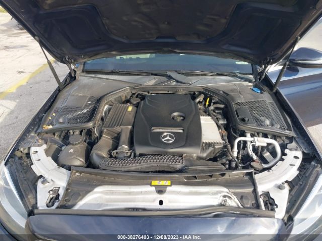 55SWF4JB6HU183061 Mercedes-Benz C 300 Luxury/sport