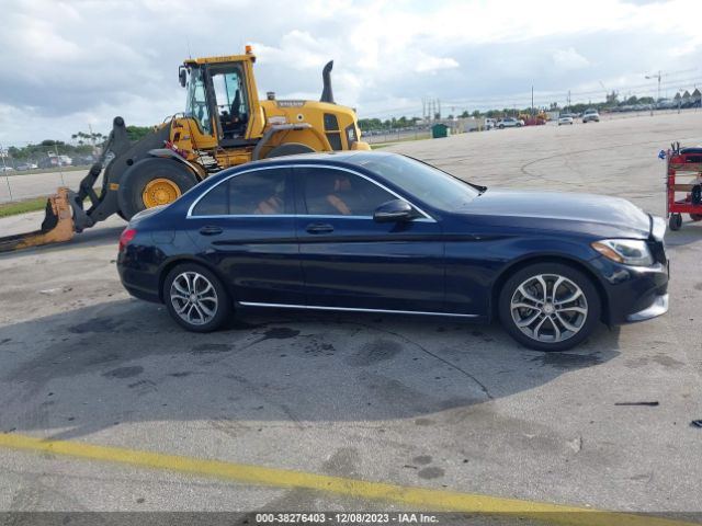 55SWF4JB6HU183061 Mercedes-Benz C 300 Luxury/sport