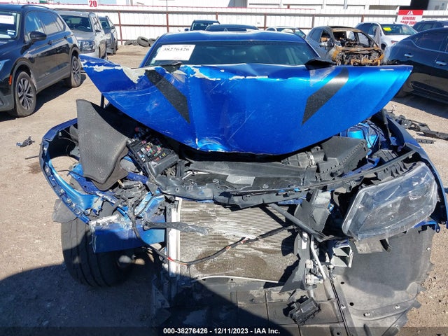 Chevrolet Camaro 1lt 2018 1G1FB1RX5J0143854 Image 13
