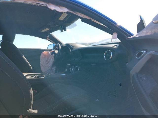 Chevrolet Camaro 1lt 2018 1G1FB1RX5J0143854 Image 5
