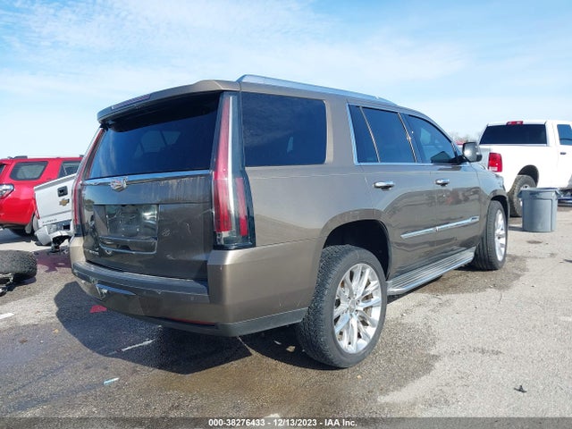 1GYS3MKJ1FR565501 Cadillac Escalade Luxury