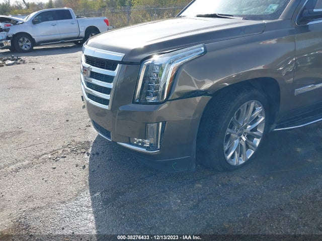 1GYS3MKJ1FR565501 Cadillac Escalade Luxury