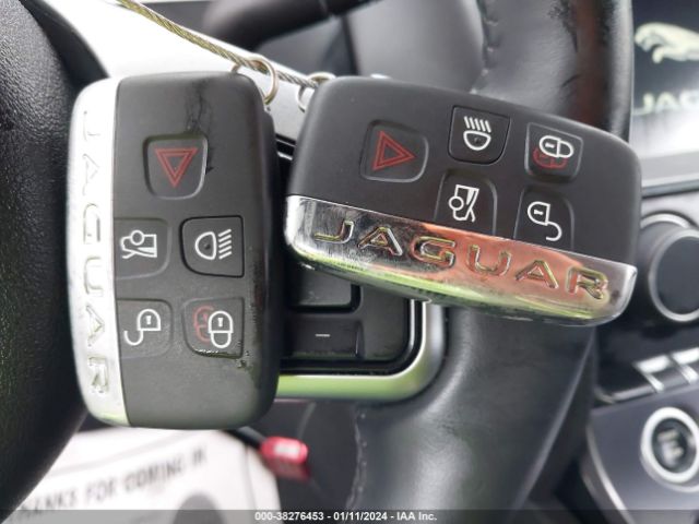 2022 JAGUAR F-TYPE SAJDD1EE9NCK77768 Photo 10