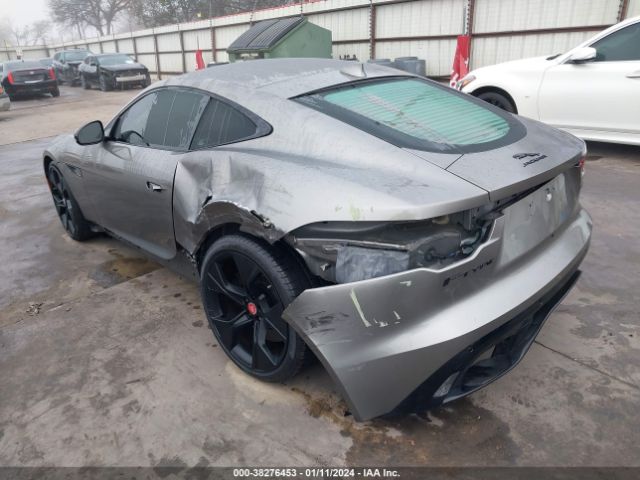 2022 JAGUAR F-TYPE SAJDD1EE9NCK77768 Photo 2