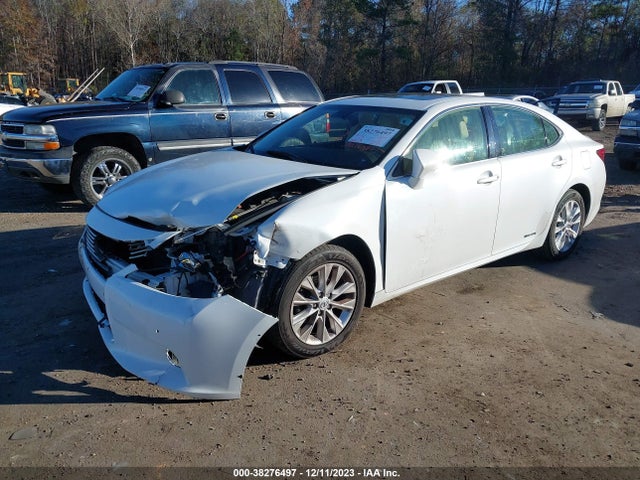 Lexus ES 300H 2014 JTHBW1GG8E2056424 Image 2