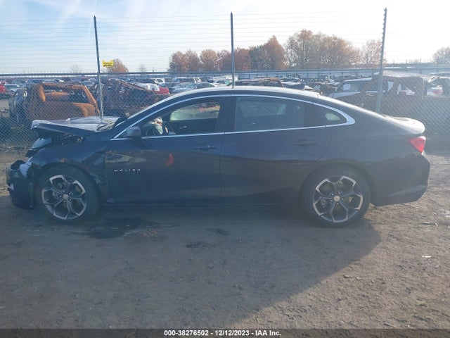 Chevrolet MALIBU LT 2023 1G1ZD5ST1PF217539 Image 13