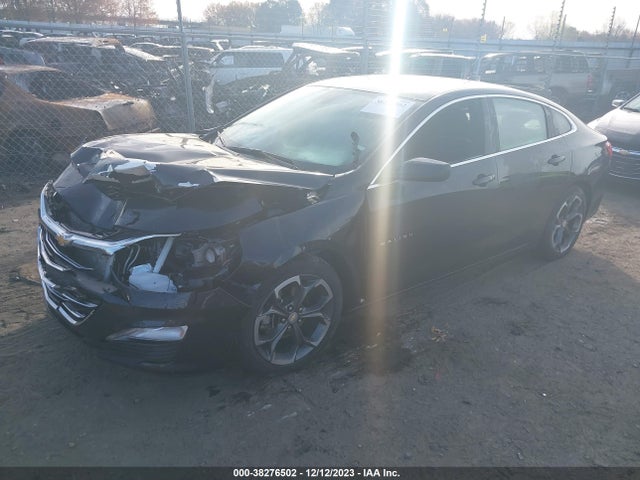 Chevrolet MALIBU LT 2023 1G1ZD5ST1PF217539 Image 2