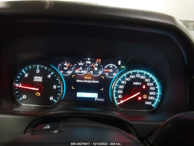 1GNSKBKCXHR351812 Chevrolet Tahoe Lt