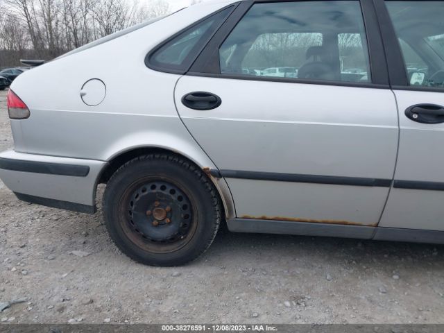 1999 SAAB 9-3 YS3DD55N0X2033269 Photo 5