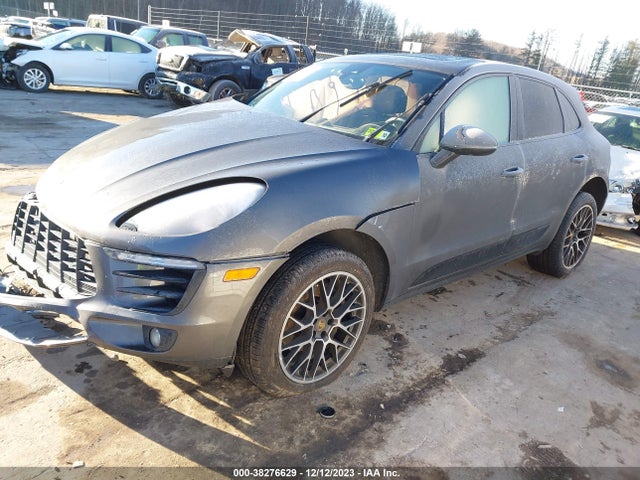 2018 PORSCHE MACAN WP1AA2A52JLB20680 Photo 1