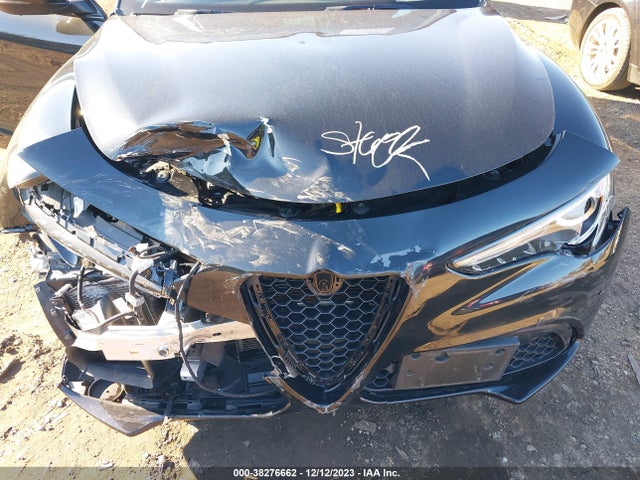 ZASPAKBN6K7C44639 Alfa Romeo Stelvio Ti Awd